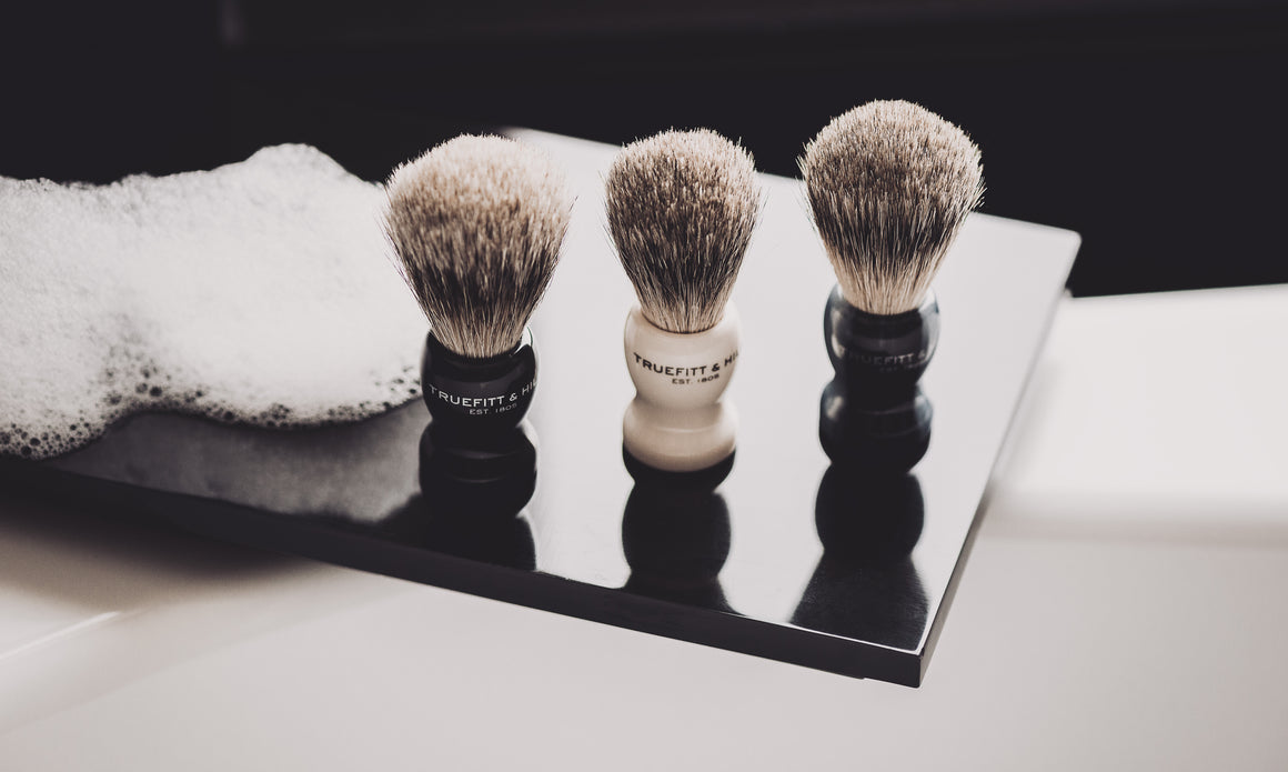 Brushes & Disposable Razors