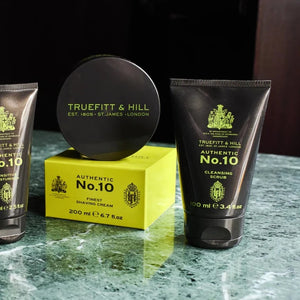 No. 10 Cleansing Scrub | Truefitt & Hill