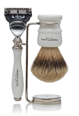 Wellington Collection - Shaving Brush & Mach III or Fusion Razor Set